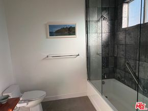 924 5th Street 10, Santa Monica CA 90403
