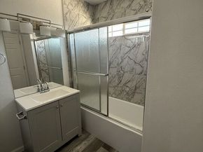 9406 S 5th Avenue, Inglewood CA 90305