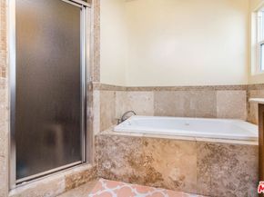 4504 Maplewood Avenue, Los Angeles CA 90004