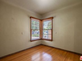 4166 Bakman Avenue, North Hollywood CA 91602