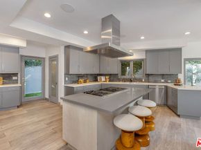 11955 Pinnacle Place, Beverly Hills CA 90210