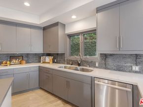 11955 Pinnacle Place, Beverly Hills CA 90210