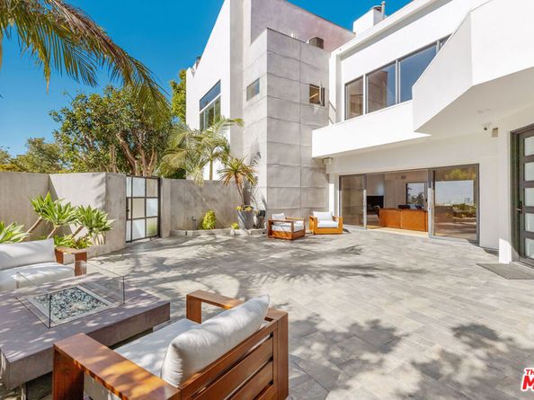 11955 Pinnacle Place, Beverly Hills CA 90210