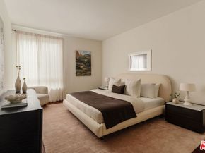 1161 Amherst Avenue 204, Los Angeles CA 90049
