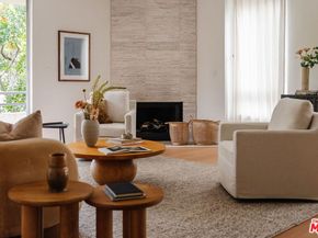 1161 Amherst Avenue 204, Los Angeles CA 90049