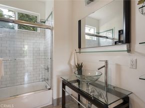 4110 Harter Ave, Culver City CA 90232