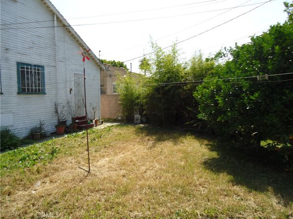 1723 browning blvd., Los Angeles CA 90062