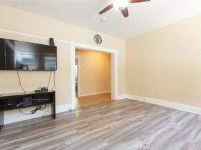 2712 Kenwood Avenue, Los Angeles CA 90007