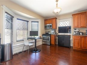 2712 Kenwood Avenue, Los Angeles CA 90007