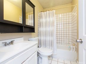 2712 Kenwood Avenue, Los Angeles CA 90007