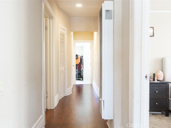 2712 Kenwood Avenue, Los Angeles CA 90007