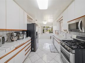 2030 Paloma Street, Pasadena CA 91104