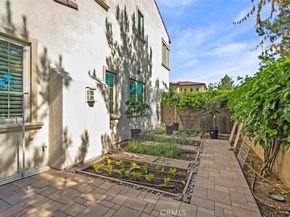 61 English Saddle, Irvine CA 92602