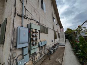 150 W 33rd Street, Los Angeles CA 90007