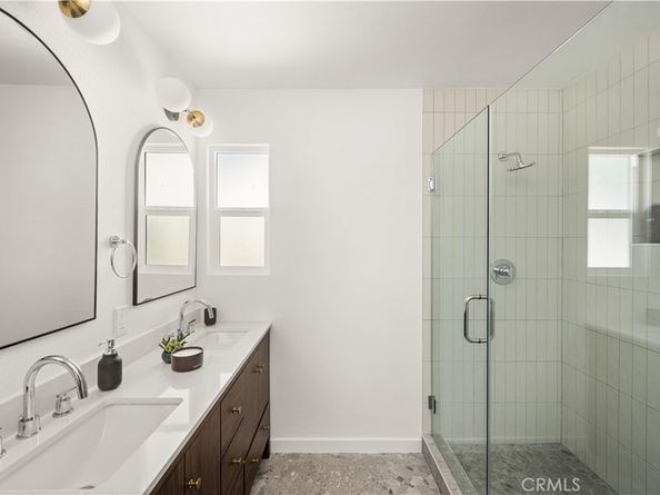 8051 Etiwanda Avenue, Reseda CA 91335