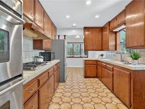 1014 Maple Avenue, Torrance CA 90503