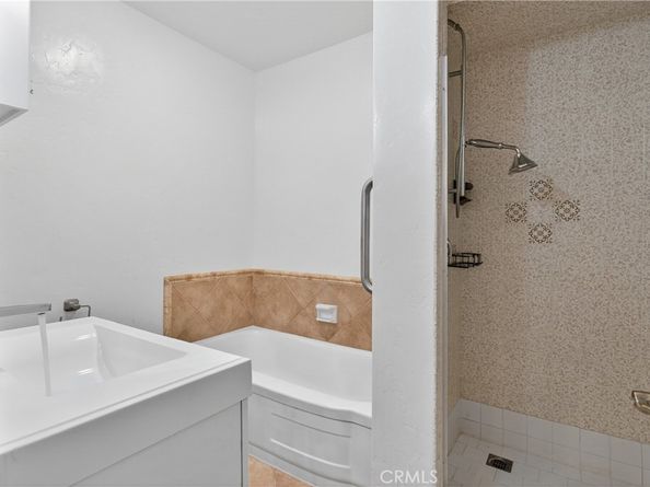 1014 Maple Avenue, Torrance CA 90503