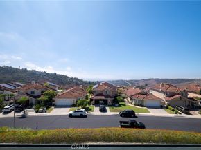 27 Burriana, San Clemente CA 92672