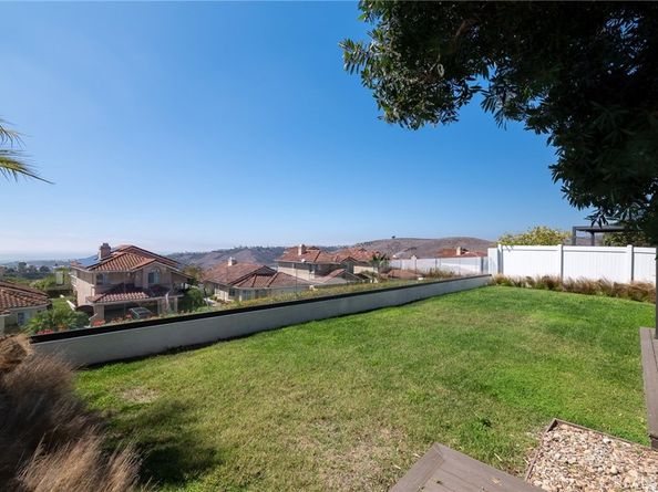 27 Burriana, San Clemente CA 92672