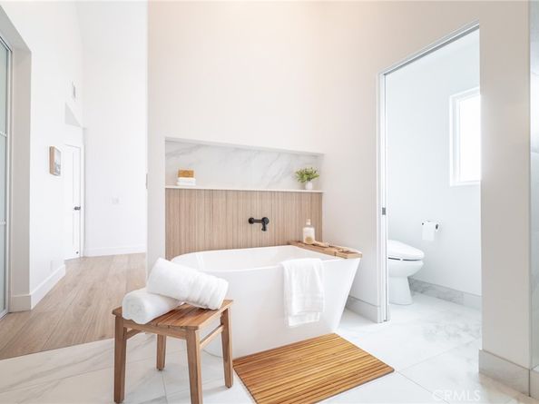 27 Burriana, San Clemente CA 92672