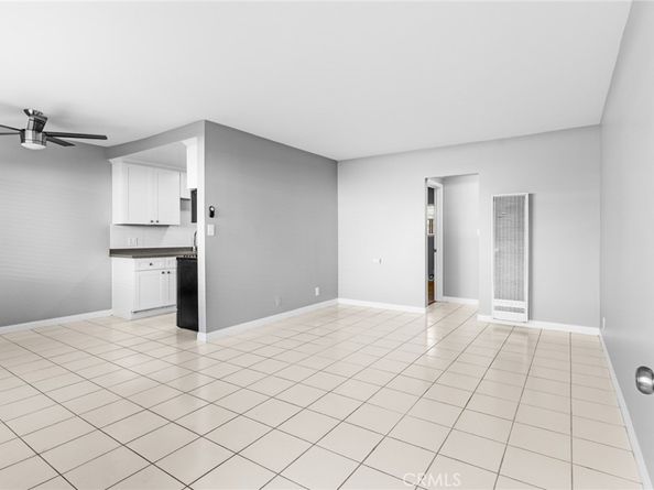 1106 Pacific Avenue, Long Beach CA 90813