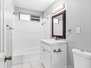 1106 Pacific Avenue, Long Beach CA 90813