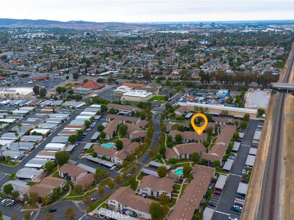 23220 Orange 9, Lake Forest CA 92630