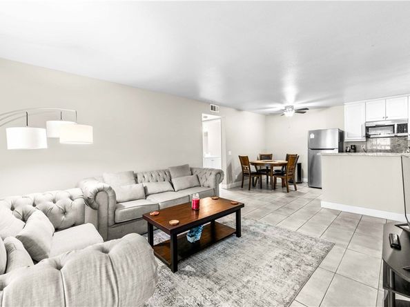 23220 Orange 9, Lake Forest CA 92630