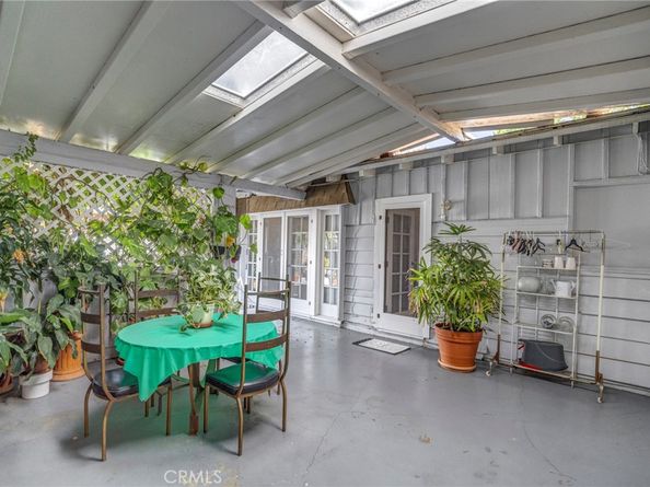 5737 Denny, North Hollywood CA 91601