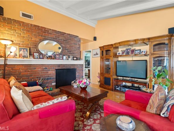 5737 Denny, North Hollywood CA 91601