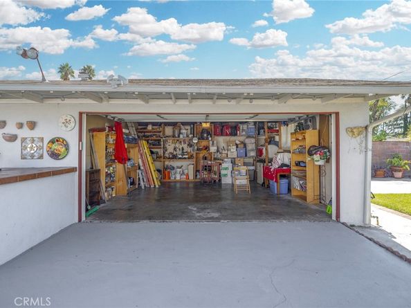 5737 Denny, North Hollywood CA 91601