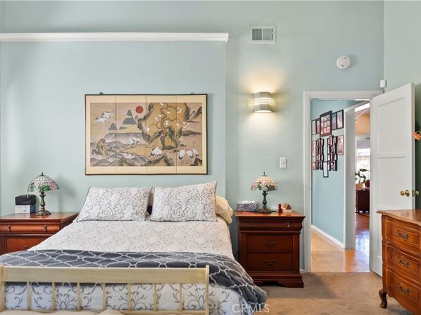 5737 Denny, North Hollywood CA 91601