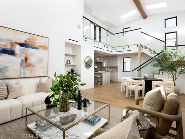 303 1/2 Goldenrod Avenue, Corona Del Mar CA 92625