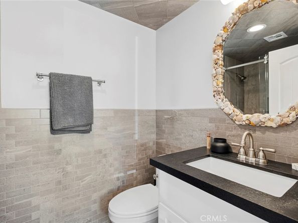 126 Collins, Newport Beach CA 92662