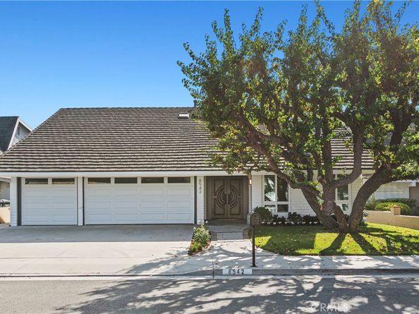 8542 Bayonne, Huntington Beach CA 92646