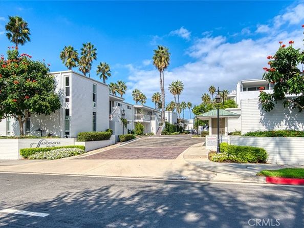 737 Avocado Avenue, Corona Del Mar CA 92625