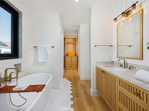 314 Anade Avenue, Newport Beach CA 92661