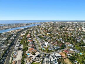 101 Kings Place, Newport Beach CA 92663