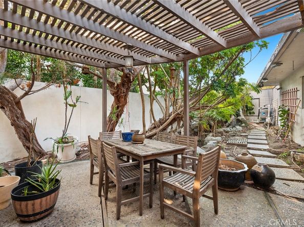 101 Kings Place, Newport Beach CA 92663