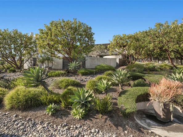 101 Kings Place, Newport Beach CA 92663