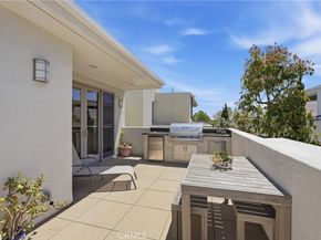 5573 Palm Drive, Hawthorne CA 90250