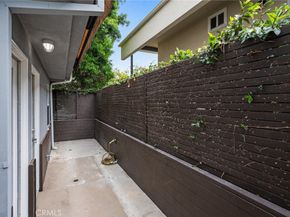 1240 25th Street 1, Santa Monica CA 90404