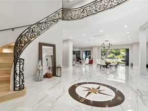5428 Villawood Cir, Calabasas CA 91302