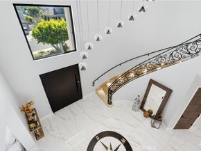 5428 Villawood Cir, Calabasas CA 91302