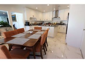 1000 S Hudson, Los Angeles CA 90019