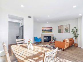 7320 Balboa Boulevard 102, Lake Balboa CA 91406