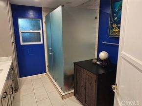 7300 Etiwanda, Reseda CA 91335