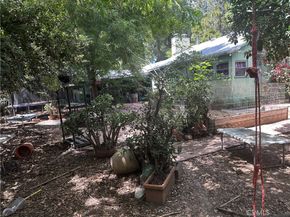 7300 Etiwanda, Reseda CA 91335