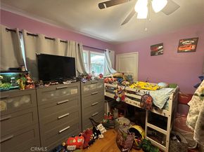 7300 Etiwanda, Reseda CA 91335