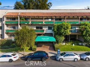 5460 White Oak Ave G102, Encino CA 91316